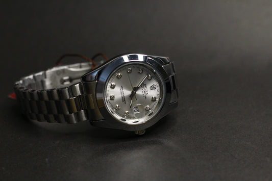 R0lex Datejust | Smooth-Bezel | Sunburst Silver Dial