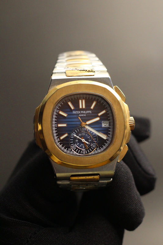 PP | Nautilus | Chrono | Two Tone | Sunburst blue, horizontally embossed Dial