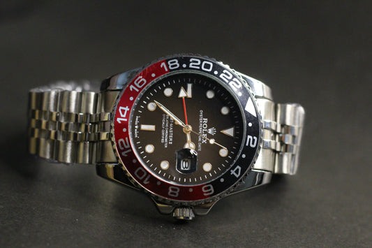 GMT-Master II “Coke” | Bi-Color Cerachrom-Bezel | Black Lacquer Dial