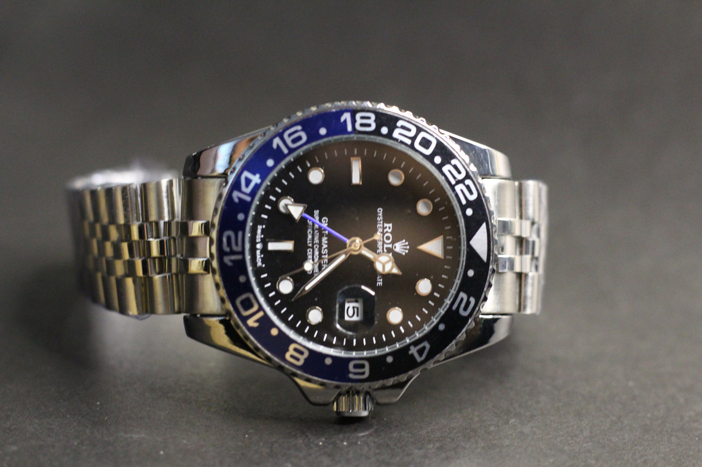 GMT-Master II “Batman” | Bi-Color Cerachrom-Bezel | Black Lacquer Dial