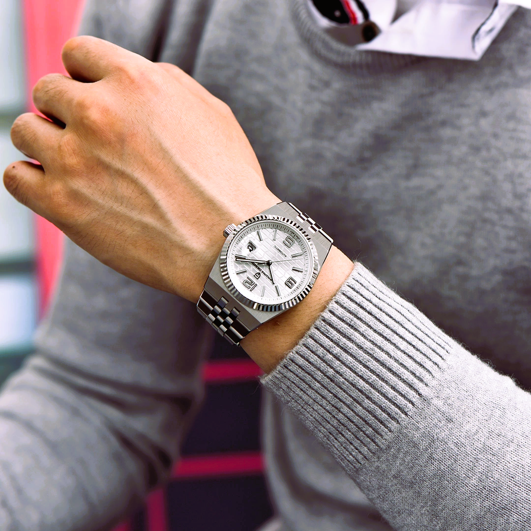 Pagani Design | PD-YS027H | Land Dweller