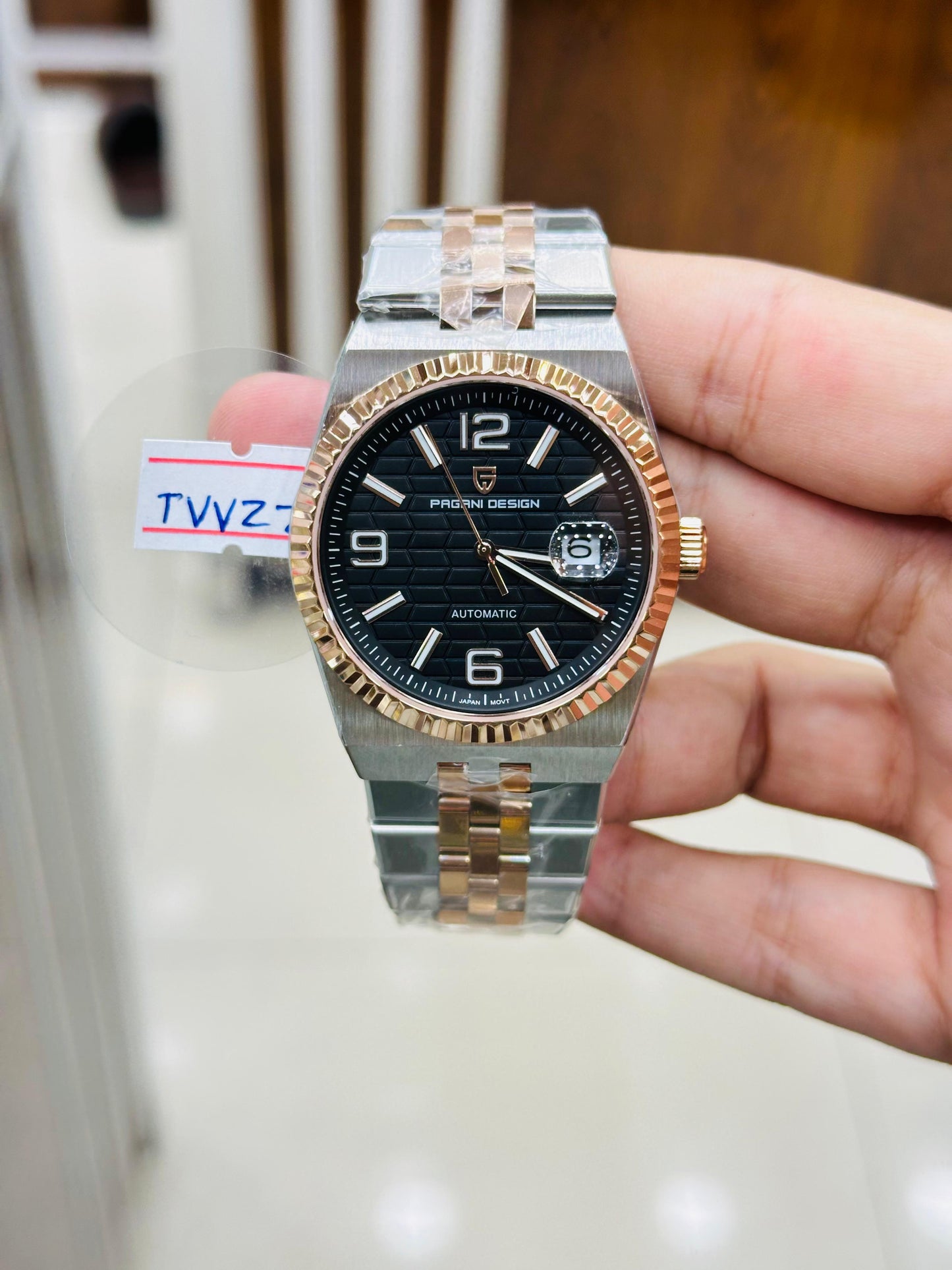 Pagani Design | PD-YS027H | Land Dweller