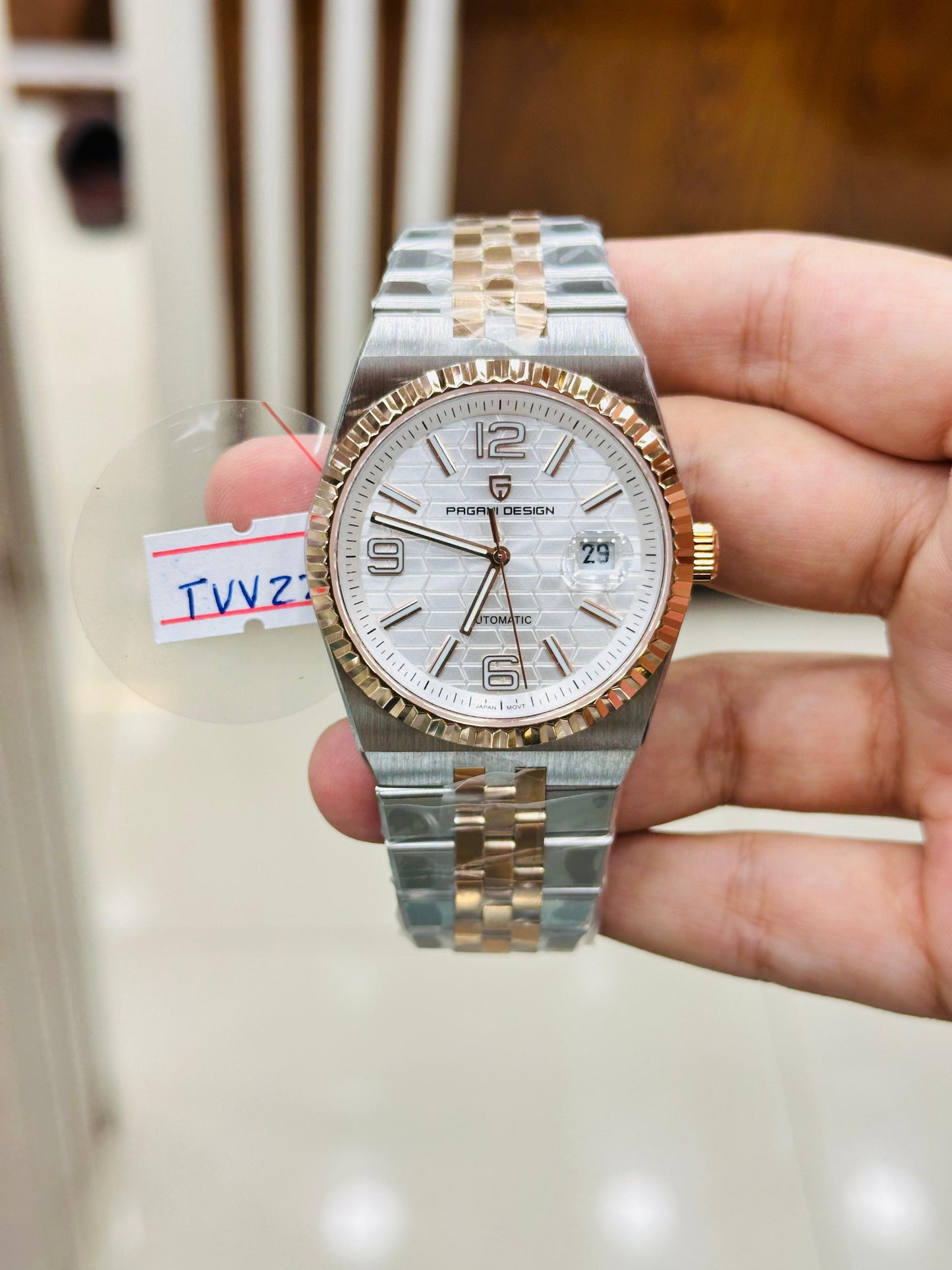 Pagani Design | PD-YS027H | Land Dweller