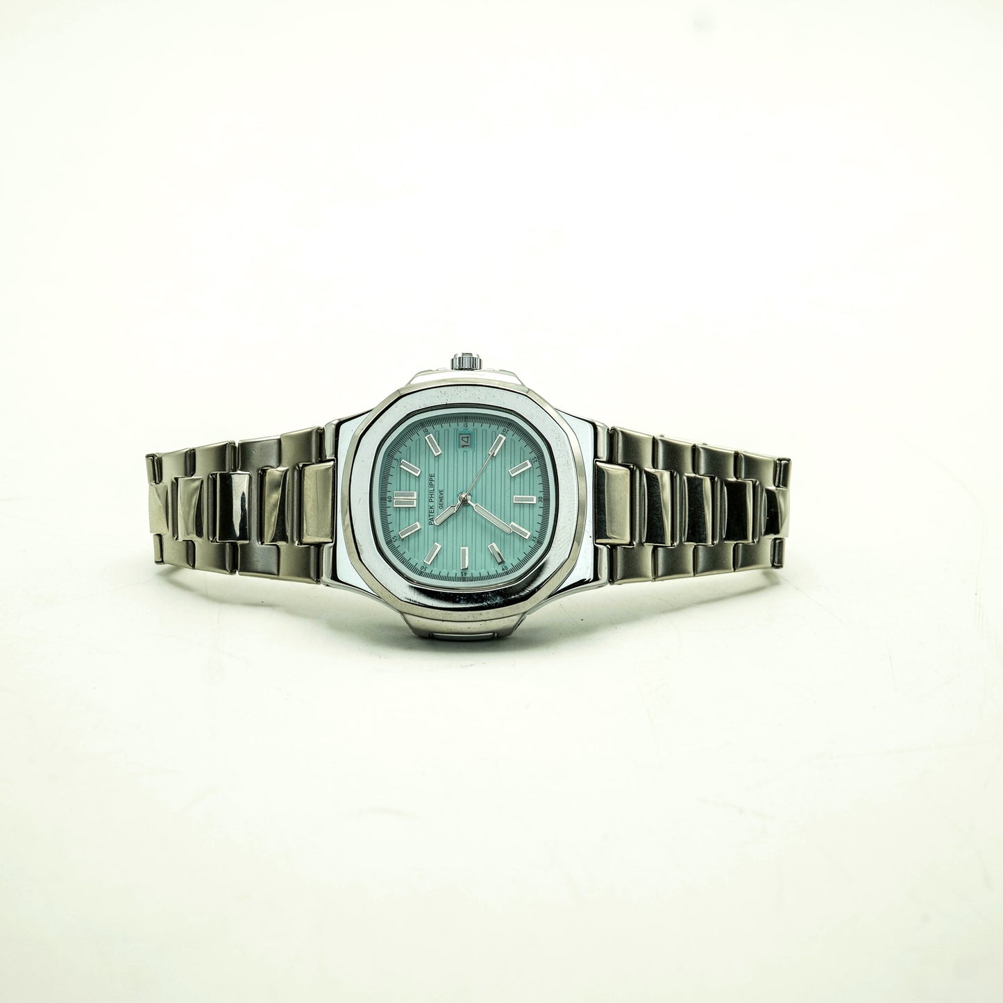 PP | Nautilus | Silver Chain | Lacquered Tiffany Blue Dial