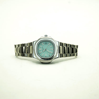 PP | Nautilus | Silver Chain | Lacquered Tiffany Blue Dial